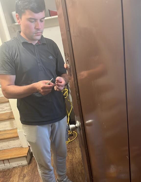 locksmith services in Yonkers Locksmith services Near Annadale Locksmith services near Bedford Locksmith in Belle Harbor Locksmith In CARROLL GARDENS Locksmith in CUNNINGHAM PARK Locksmith DONGAN HILLS COLONY