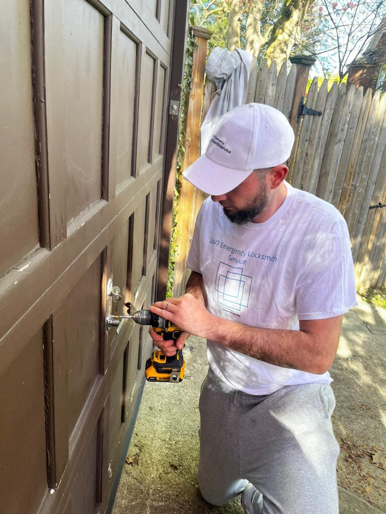 New Lock Installation - 247emergencylocksmithservice.com